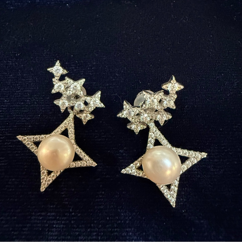 APM Monaco Silver & Pearl Star Earrings
